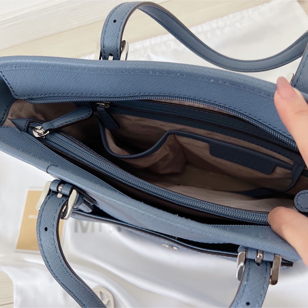 Michael Kors(マイケルコース)のマイケルコース ハンドバッグ ブルー レディースのバッグ(ハンドバッグ)の商品写真