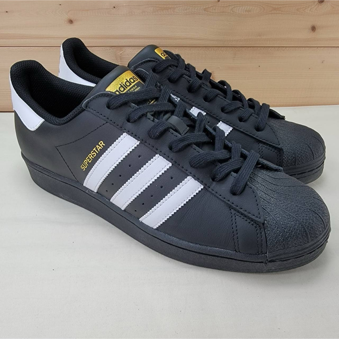 adidas(アディダス)のアディダス スーパースター ブラック/ゴールド 28.5㎝ メンズの靴/シューズ(スニーカー)の商品写真