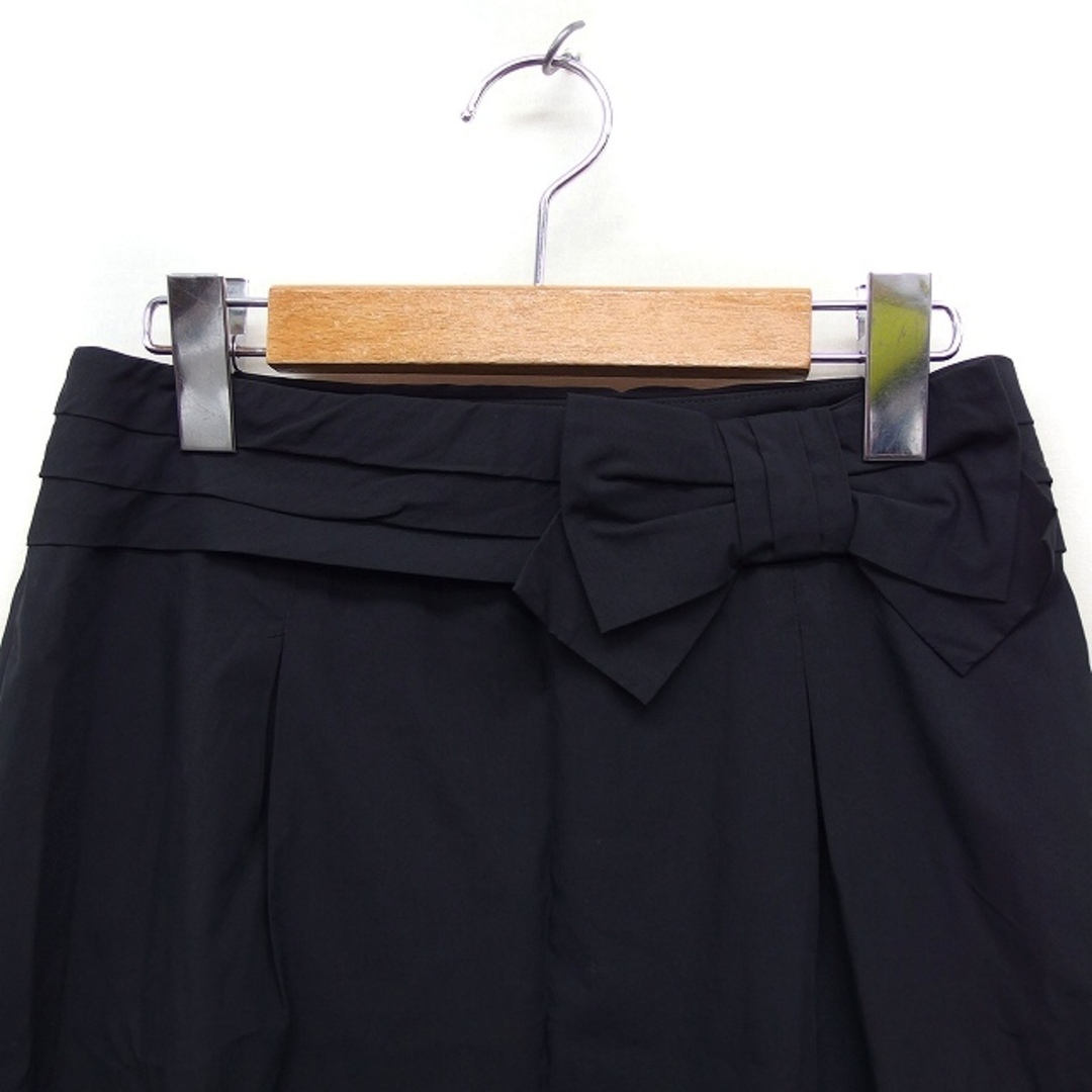 CLATHAS(クレイサス)のクレイサス CLATHAS リボン フレアスカート ひざ丈 無地 コットン 綿 レディースのスカート(ひざ丈スカート)の商品写真