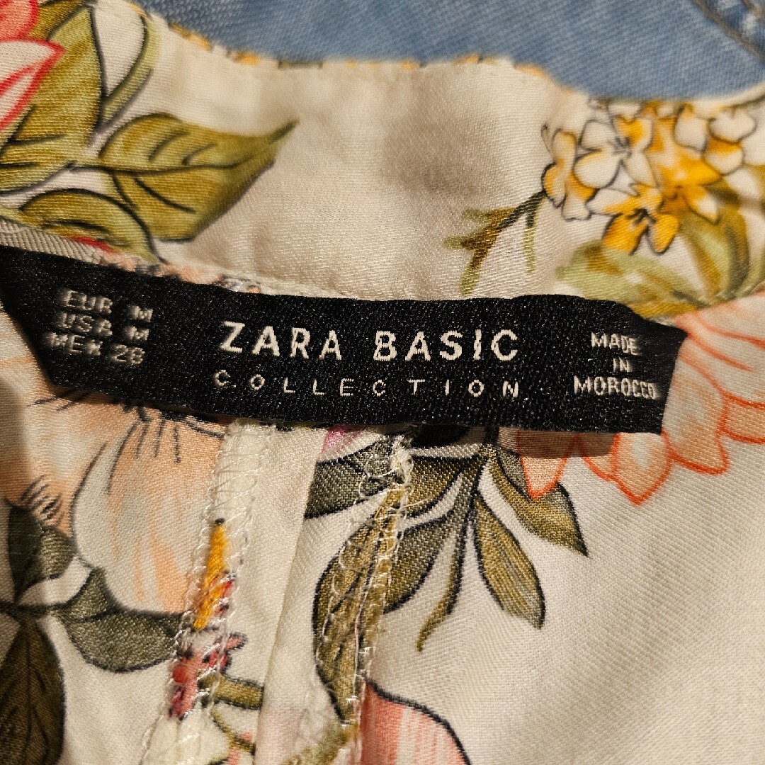 ZARA(ザラ)のZARA　花柄シャツ レディースのトップス(シャツ/ブラウス(長袖/七分))の商品写真