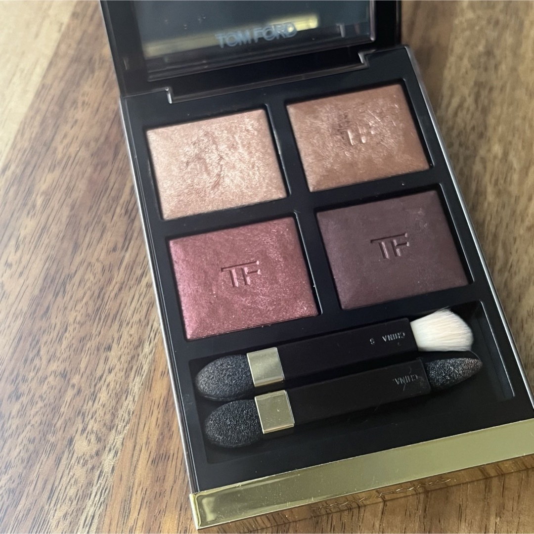 TOM FORD BEAUTY(トムフォードビューティ)のトムフォード　シャドウ　ハネムーン コスメ/美容のベースメイク/化粧品(アイシャドウ)の商品写真