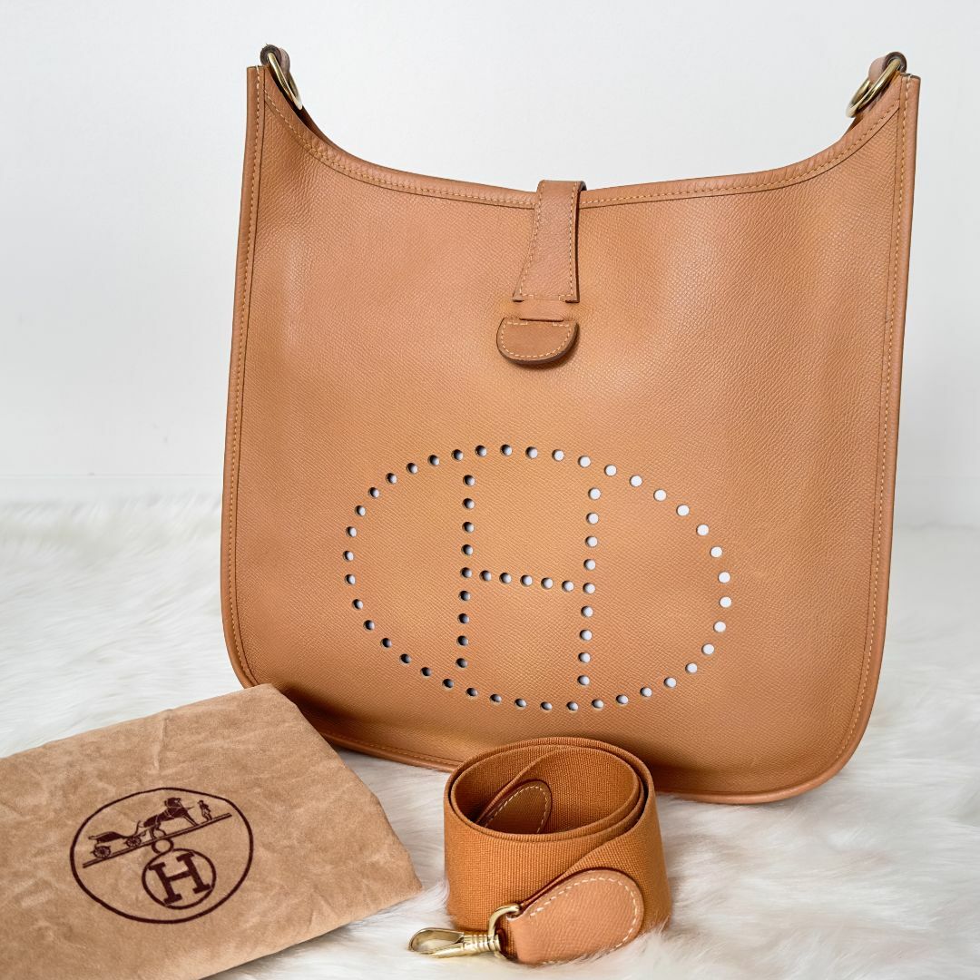 エルメス HERMES エブリンGM ショルダーバッグ 刻印あり - バッグ エルメス HERMES エブリンGM ショルダーバッグ 刻印あり - バッグ