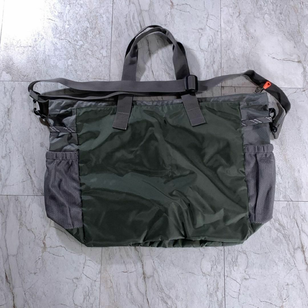 adidas - 00s adidas テック ナイロン ビッグ トート ショルダー adidas - 00s adidas テック ナイロン ビッグ トート ショルダー