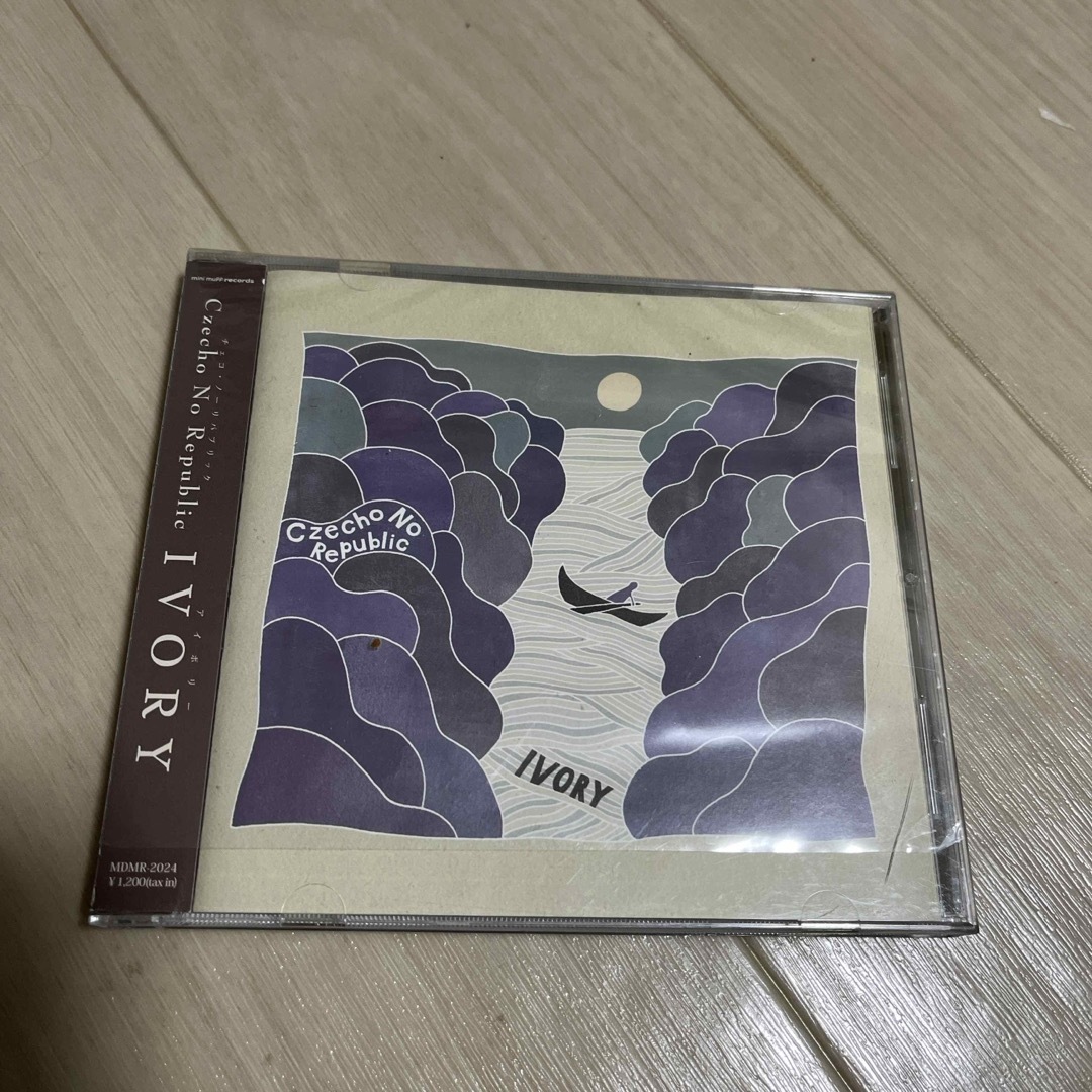 IVORY エンタメ/ホビーのCD(ポップス/ロック(邦楽))の商品写真