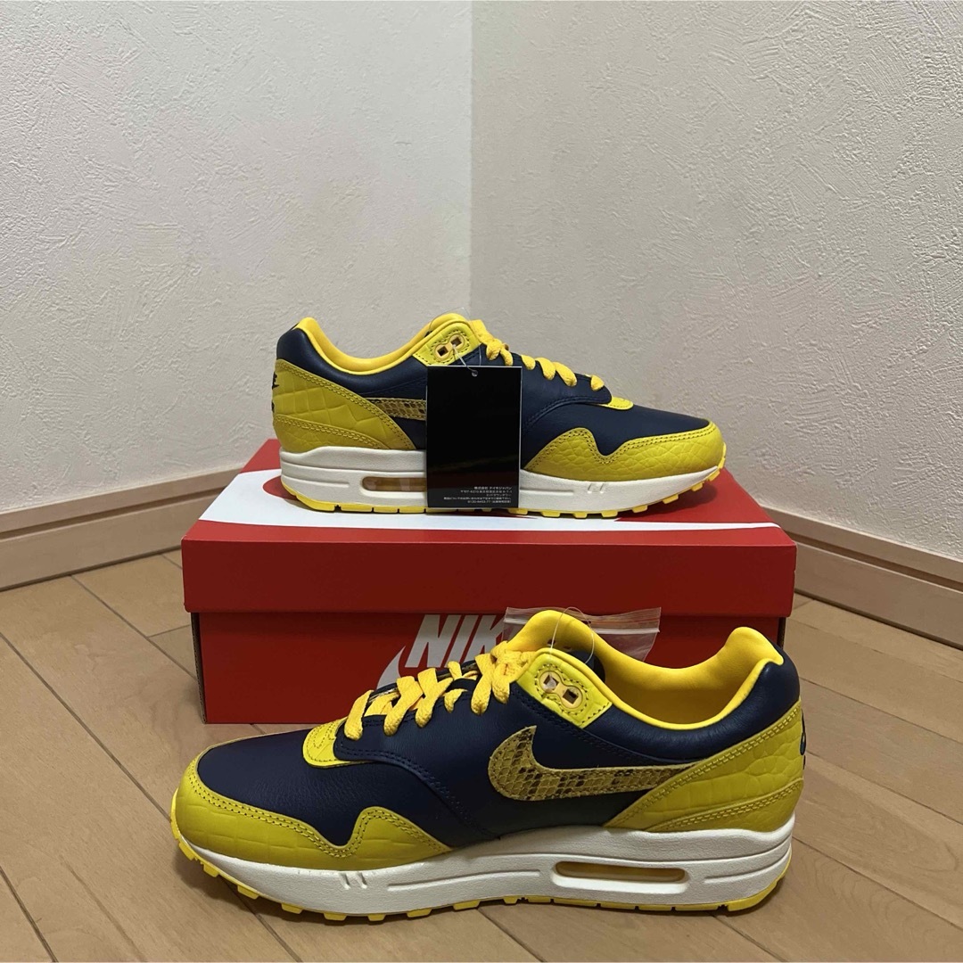 NIKE(ナイキ)のナイキ ウィメンズ エアマックス1 PRM "ヘッド トゥ ヘッド" レディースの靴/シューズ(スニーカー)の商品写真