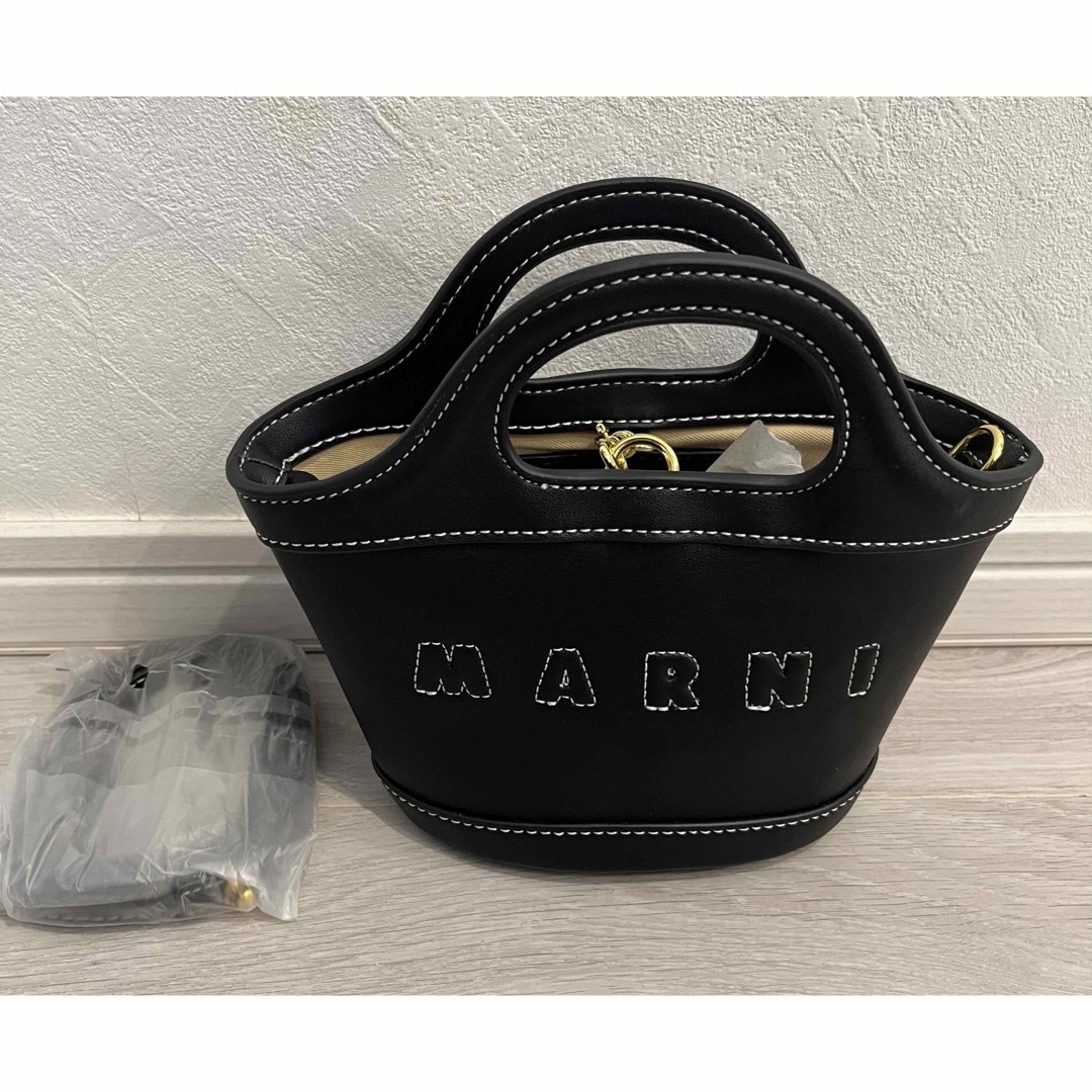 Marni(マルニ)の【翌日発送】MARNI トロピカリア マイクロミニ ショルダーバッグ レディースのバッグ(ショルダーバッグ)の商品写真