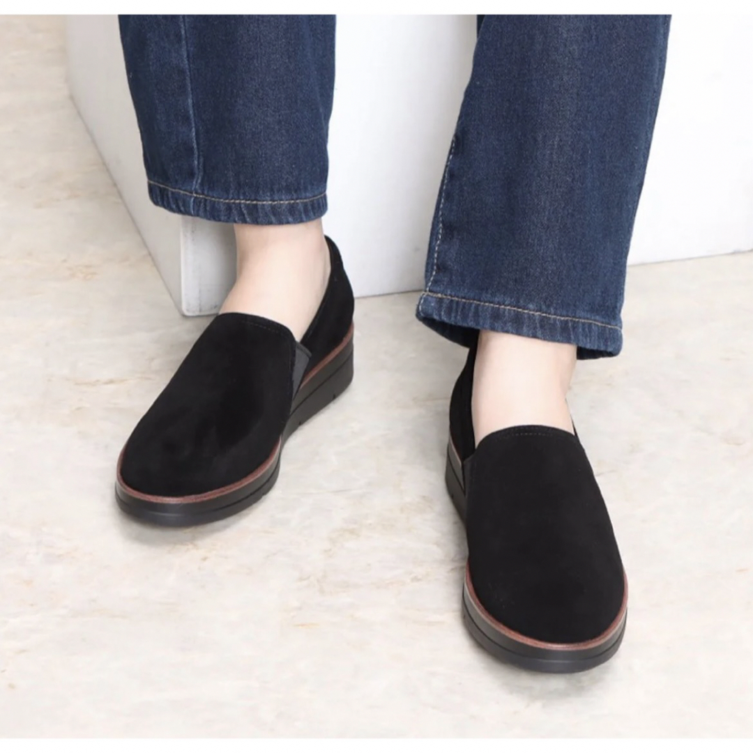 Clarks(クラークス)の【新品】Clarks クラークス シェイリンアヴェ ブラックスエード 軽量 レディースの靴/シューズ(スリッポン/モカシン)の商品写真