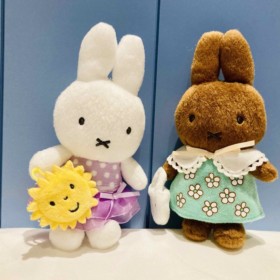 miffy(ミッフィー)のaya様専用ミッフィーzakkaフェスタマスコット2点セット エンタメ/ホビーのおもちゃ/ぬいぐるみ(キャラクターグッズ)の商品写真