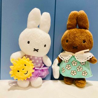 ミッフィー(miffy)のaya様専用ミッフィーzakkaフェスタマスコット2点セット(キャラクターグッズ)