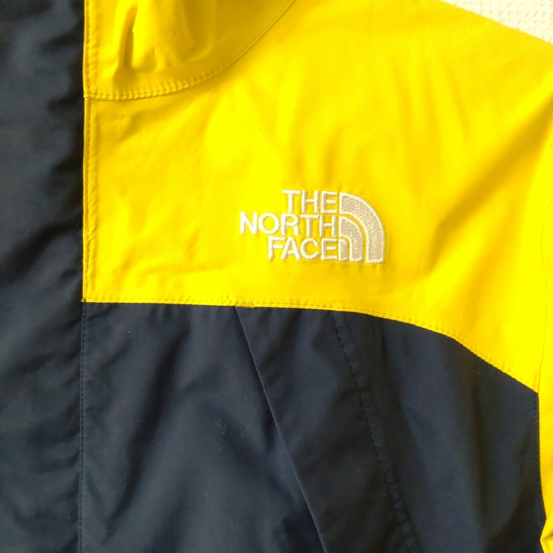 THE NORTH FACE(ザノースフェイス)のTHENORTHFACEノースフェイス ウィンドブレーカー キッズ/ベビー/マタニティのキッズ服男の子用(90cm~)(ジャケット/上着)の商品写真