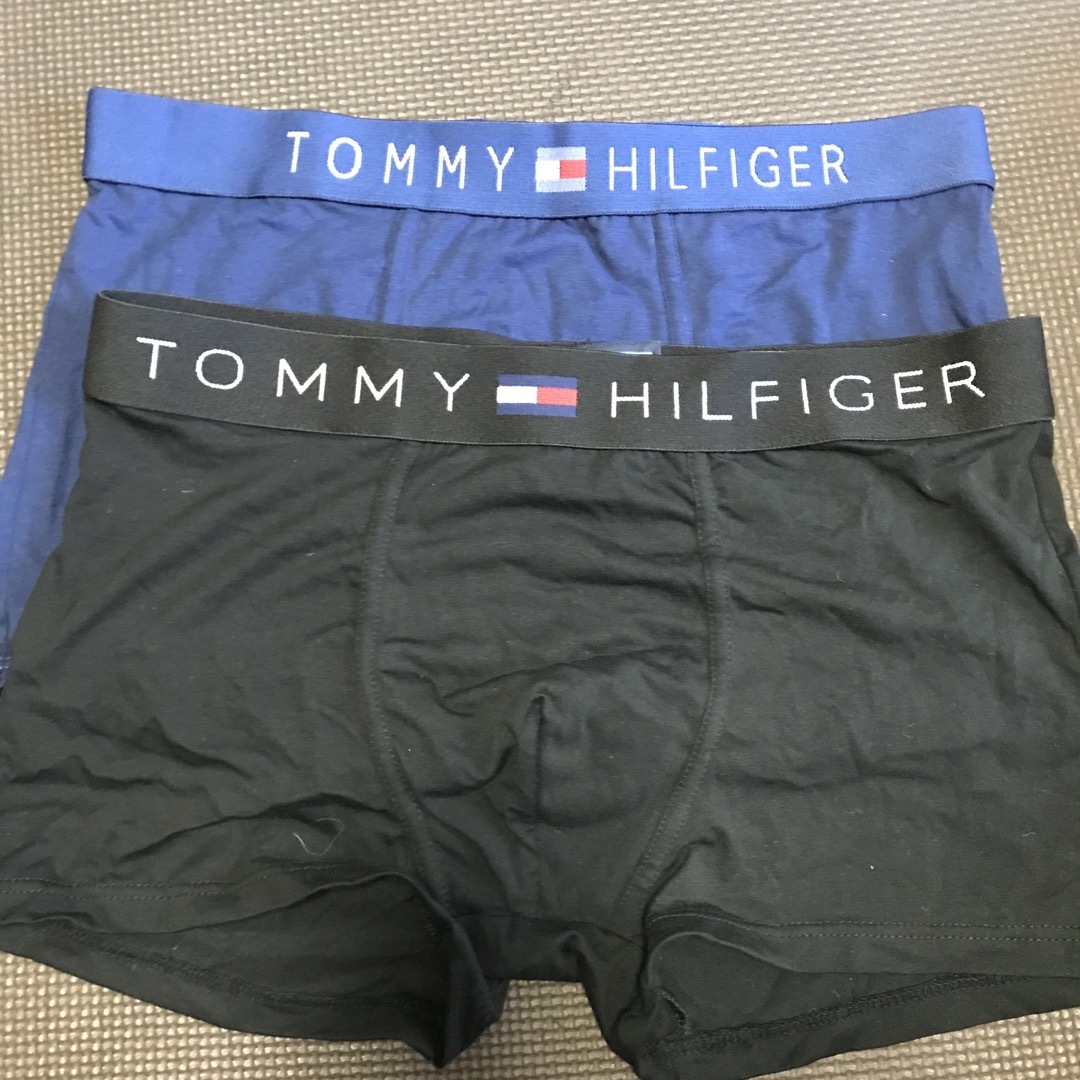 TOMMY HILFIGER(トミーヒルフィガー)のTommy HilfigerボクサーパンツXLサイズ2枚 メンズのアンダーウェア(ボクサーパンツ)の商品写真