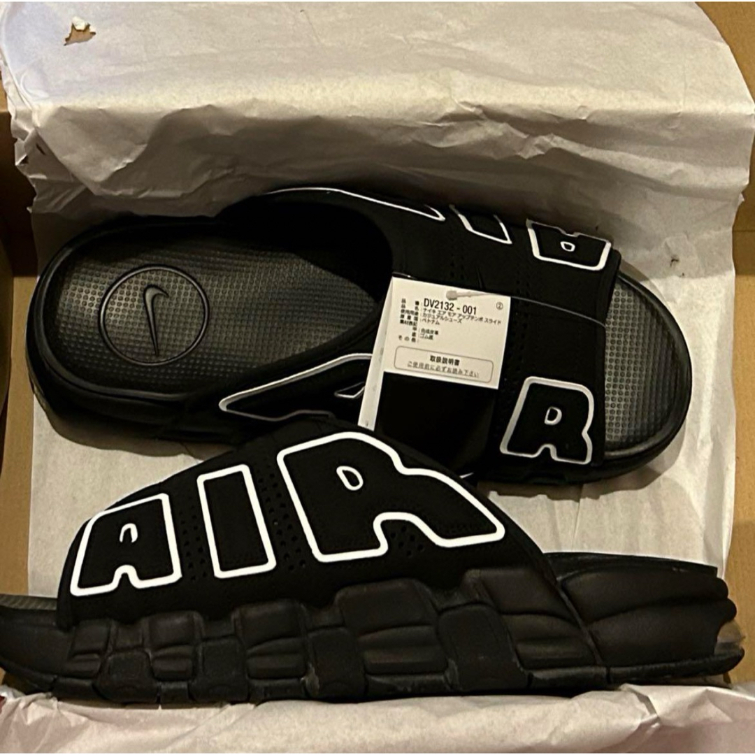 NIKE(ナイキ)のNike Air More Uptempo Slide Black/White メンズの靴/シューズ(サンダル)の商品写真