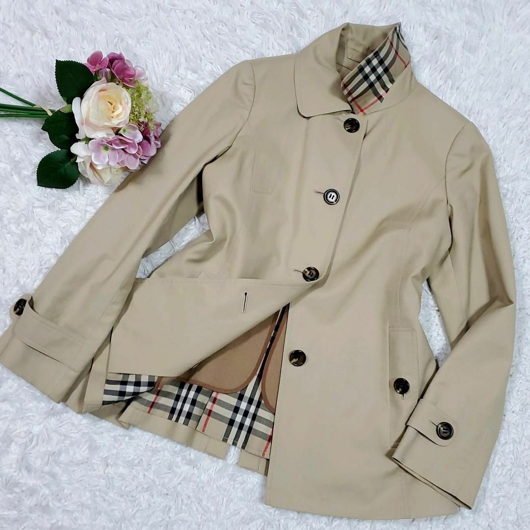 BURBERRY(バーバリー)の極美品 M バーバリー ショート スプリング コート ベージュ ウール ライナー レディースのジャケット/アウター(スプリングコート)の商品写真