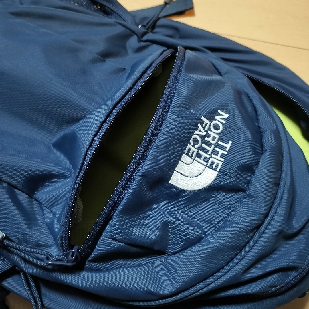 THE NORTH FACE(ザノースフェイス)の最終値下げ！美品THE NORTH FACEリュックサック キッズ/ベビー/マタニティのこども用バッグ(リュックサック)の商品写真