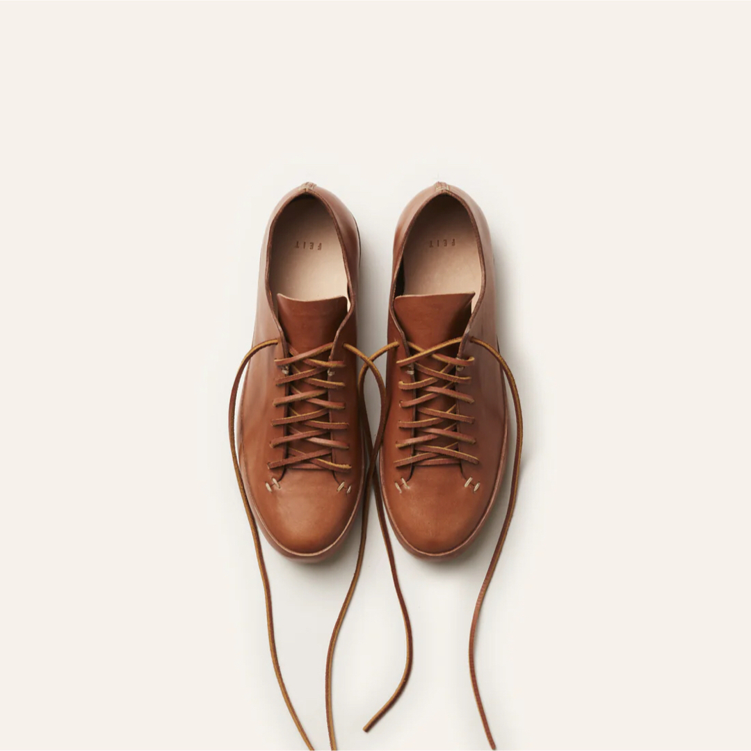 Toogood(トゥーグッド)の【FEIT】HAND SEWN LOW RUBBER TAN メンズの靴/シューズ(スニーカー)の商品写真