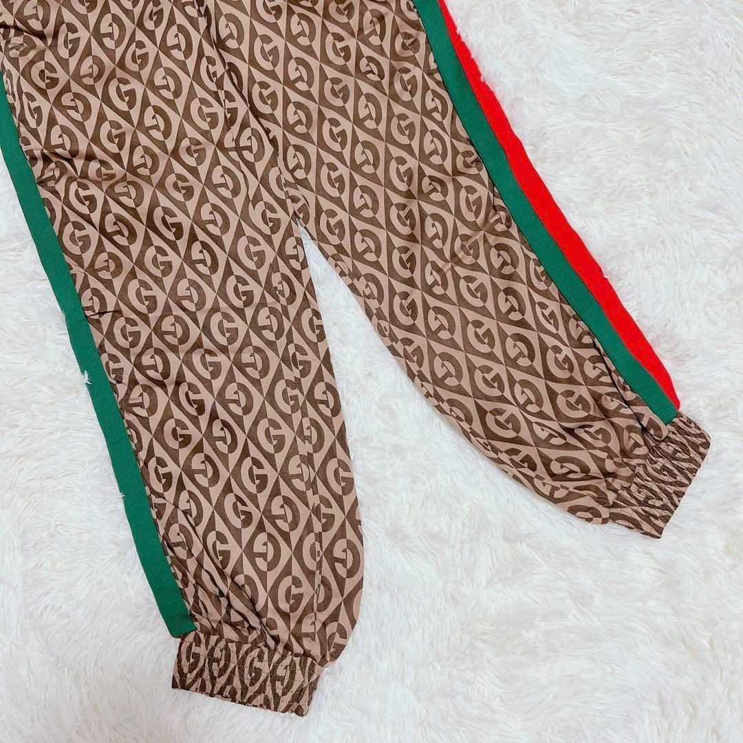 Gucci(グッチ)の高級✨現行　グッチ　トラックパンツ　シェリーライン　GG  総柄　ブラウン　S レディースのパンツ(カジュアルパンツ)の商品写真