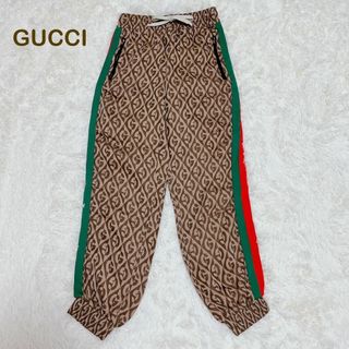 グッチ(Gucci)の高級✨現行　グッチ　トラックパンツ　シェリーライン　GG  総柄　ブラウン　S(カジュアルパンツ)