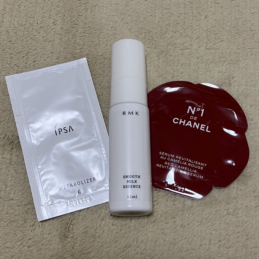 RMK(アールエムケー)の【おまけ付】RMK 美容液  コスメ/美容のスキンケア/基礎化粧品(化粧水/ローション)の商品写真