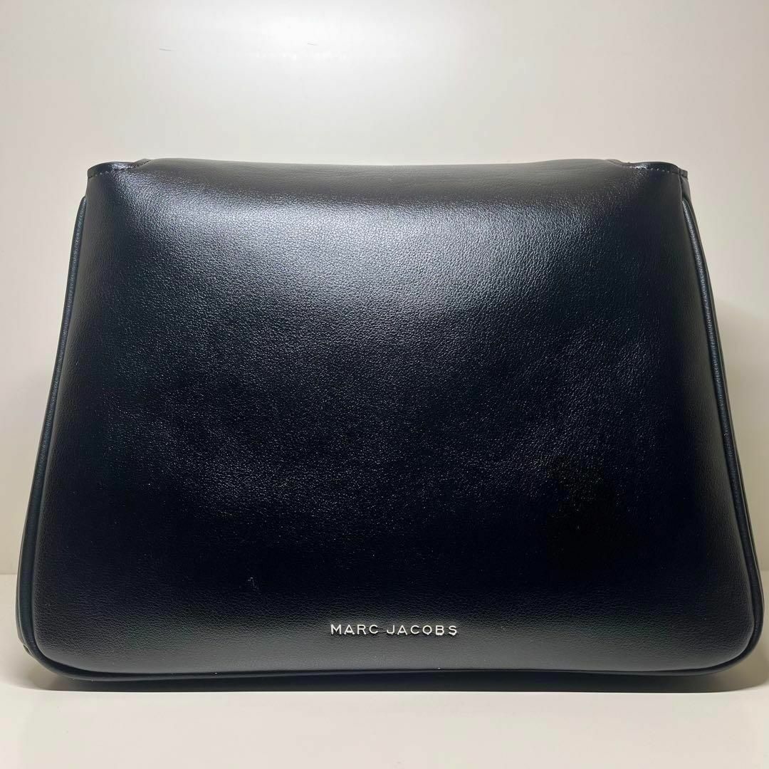 MARC JACOBS(マークジェイコブス)の✨ 新品✨ MARC JACOBS チェーンサッチェル  ブラック/シルバー レディースのバッグ(ショルダーバッグ)の商品写真