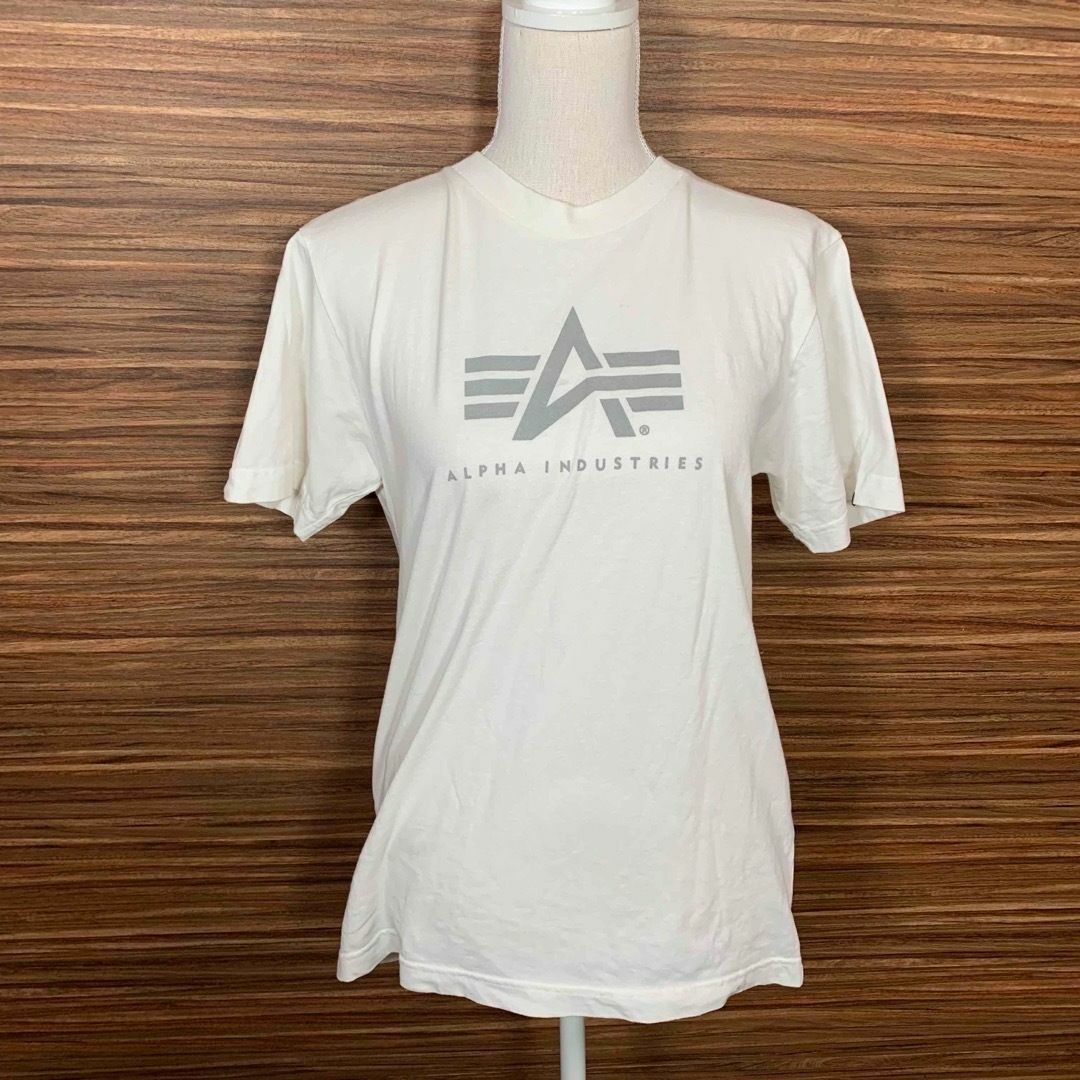 ALPHA INDUSTRIES(アルファインダストリーズ)のアルファ インダストリーズ Tシャツ S 白 ホワイト ロゴ プリント 半袖 メンズのトップス(Tシャツ/カットソー(半袖/袖なし))の商品写真