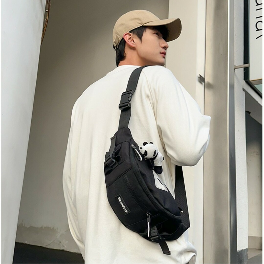 ボディバッグ 大容量 ホワイト ウエストポーチ ショルダーバッグ 韓国 ロゴ 白 メンズのバッグ(ボディーバッグ)の商品写真