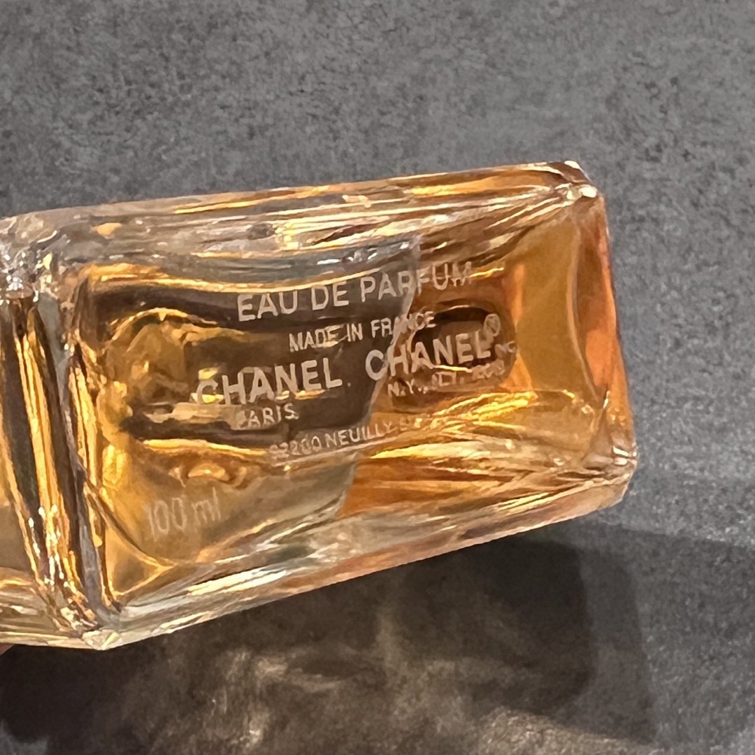 CHANEL(シャネル)のシャネル ココマドモアゼル オードゥ パルファム ヴァポリザター 100ml コスメ/美容の香水(香水(女性用))の商品写真