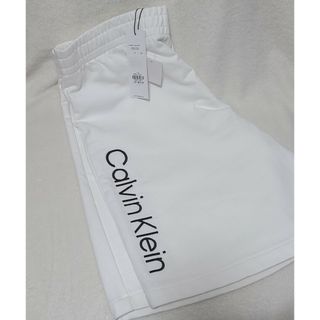 CALVIN KLEIN　白　ロゴハーフパンツ　サイズL(ショートパンツ)