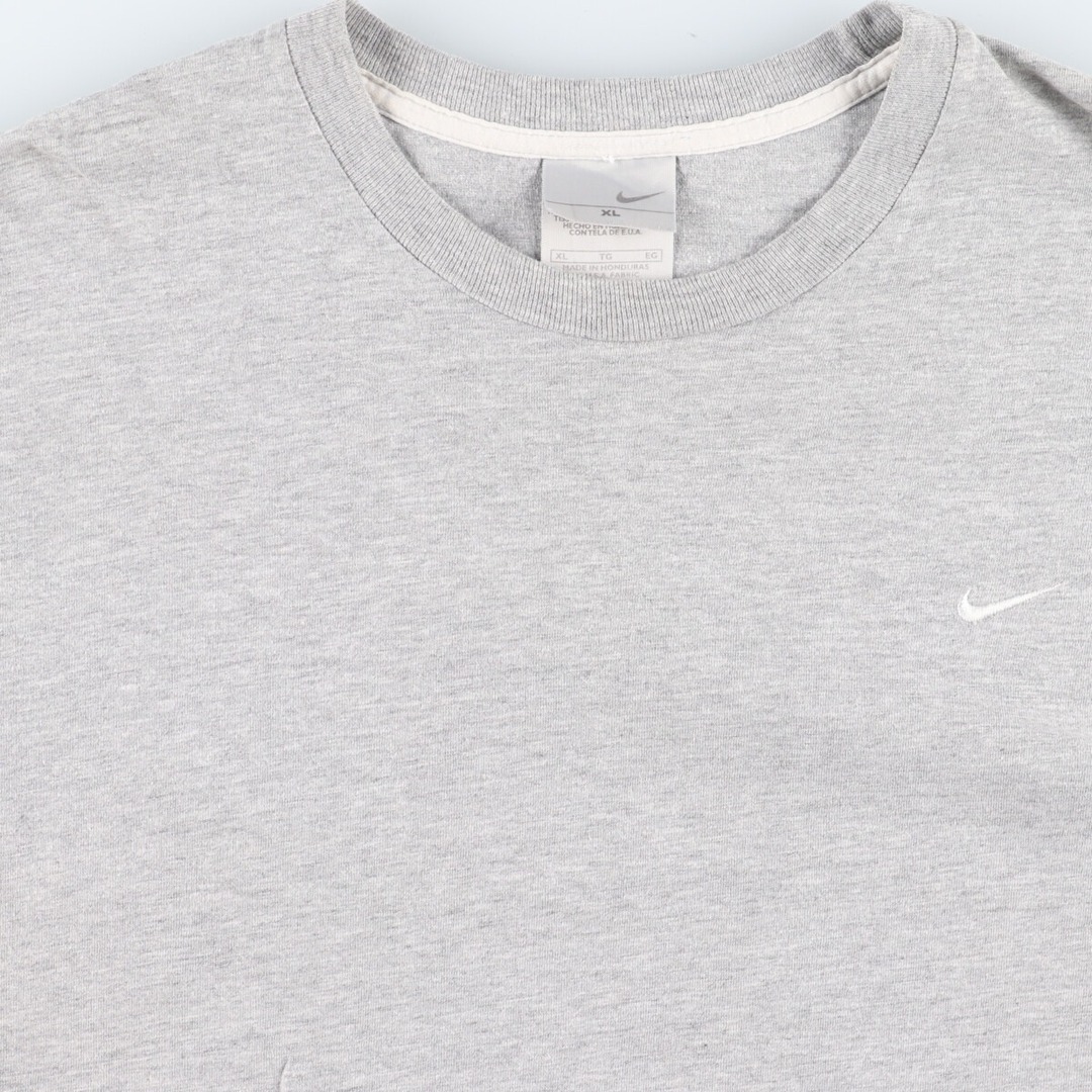 NIKE(ナイキ)の古着 ナイキ NIKE ワンポイントロゴTシャツ メンズXL /eaa425341 メンズのトップス(Tシャツ/カットソー(半袖/袖なし))の商品写真