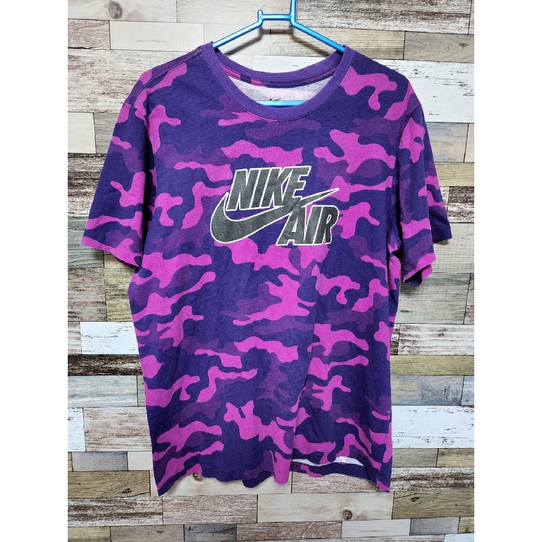 NIKE(ナイキ)のナイキ　NIKE　カモフラ　パープル　Tシャツ　M メンズのトップス(Tシャツ/カットソー(半袖/袖なし))の商品写真