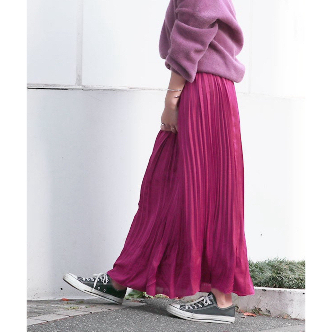 Ungrid(アングリッド)の期間限定‼︎Ungrid デザインプリーツマキシスカート  レディースのスカート(ロングスカート)の商品写真