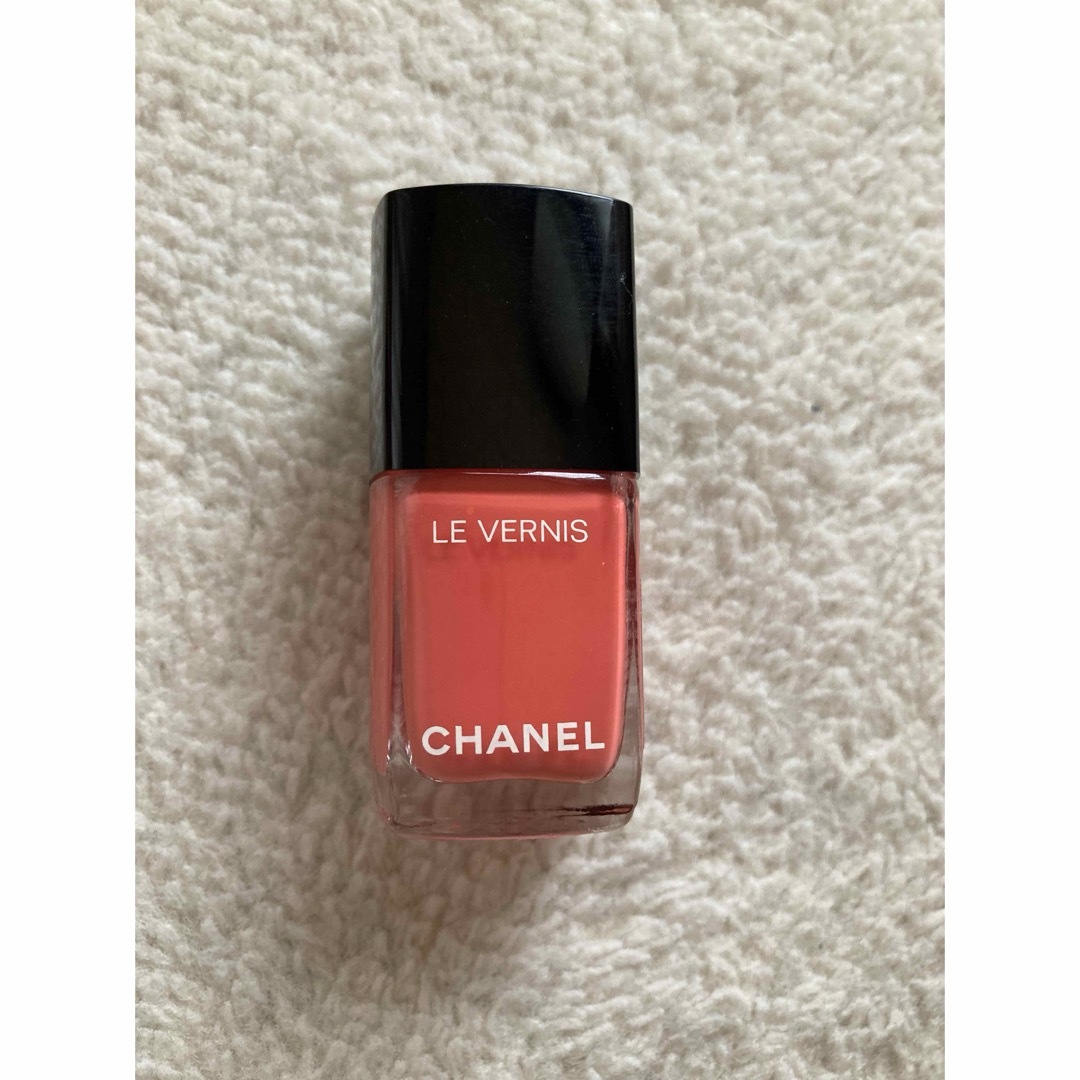 CHANEL(シャネル)のCHANEL マニキュア562 コスメ/美容のネイル(マニキュア)の商品写真