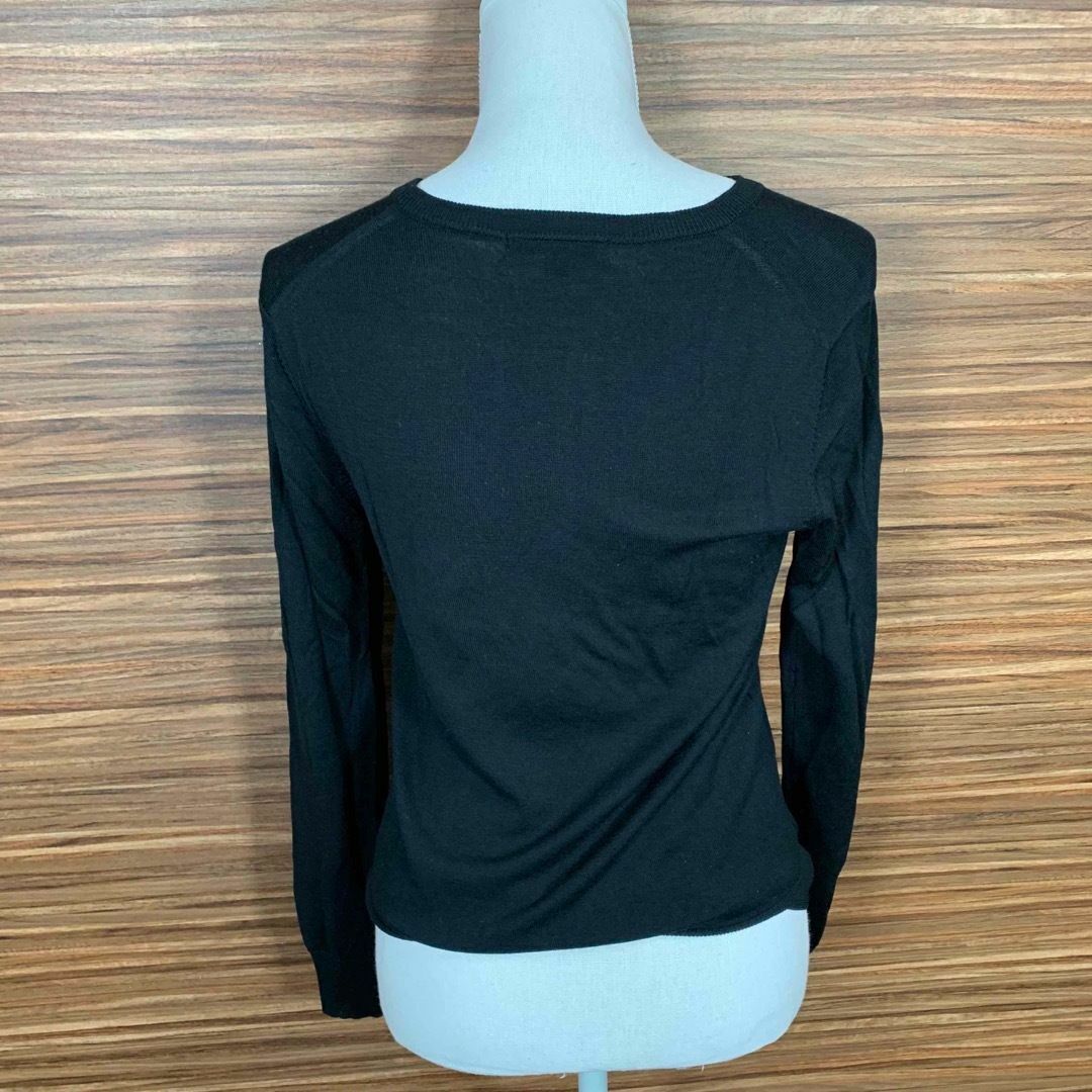 UNIQLO(ユニクロ)のユニクロ UNIQLO ニット Tシャツ Mサイズ ブラック 黒 長袖 無地 レディースのトップス(Tシャツ(長袖/七分))の商品写真