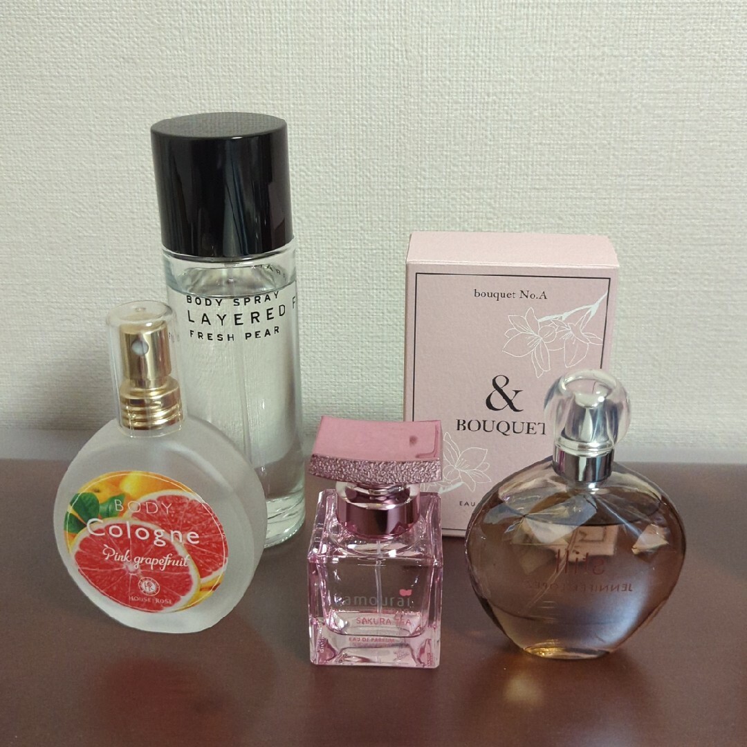 LAYERD FRAGRANCE(レイヤードフレグランス)の香水5本セット コスメ/美容の香水(香水(女性用))の商品写真