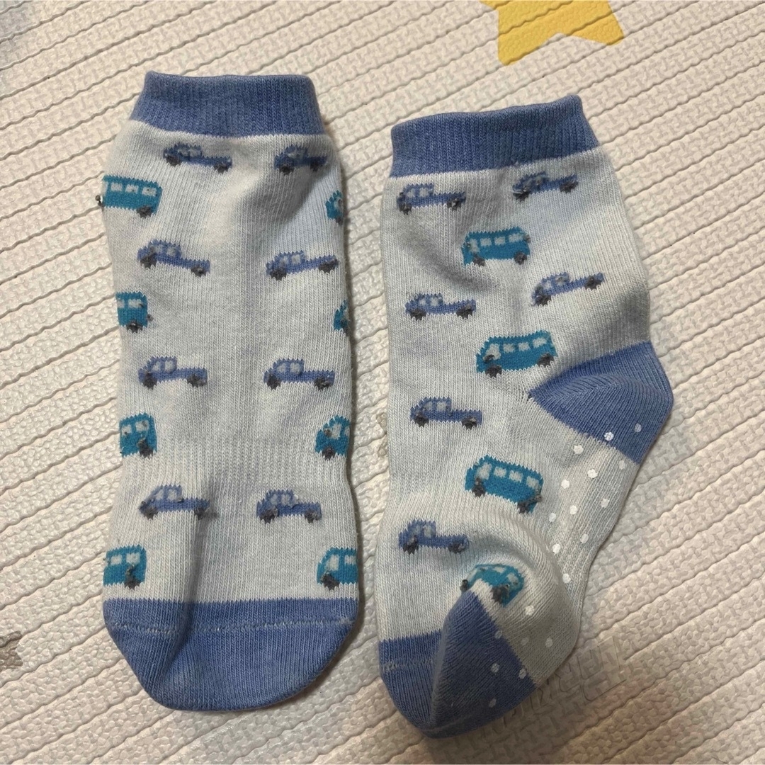 babyGAP(ベビーギャップ)のGAP 12-14 センチ　幼児　靴下　6セット キッズ/ベビー/マタニティのこども用ファッション小物(靴下/タイツ)の商品写真