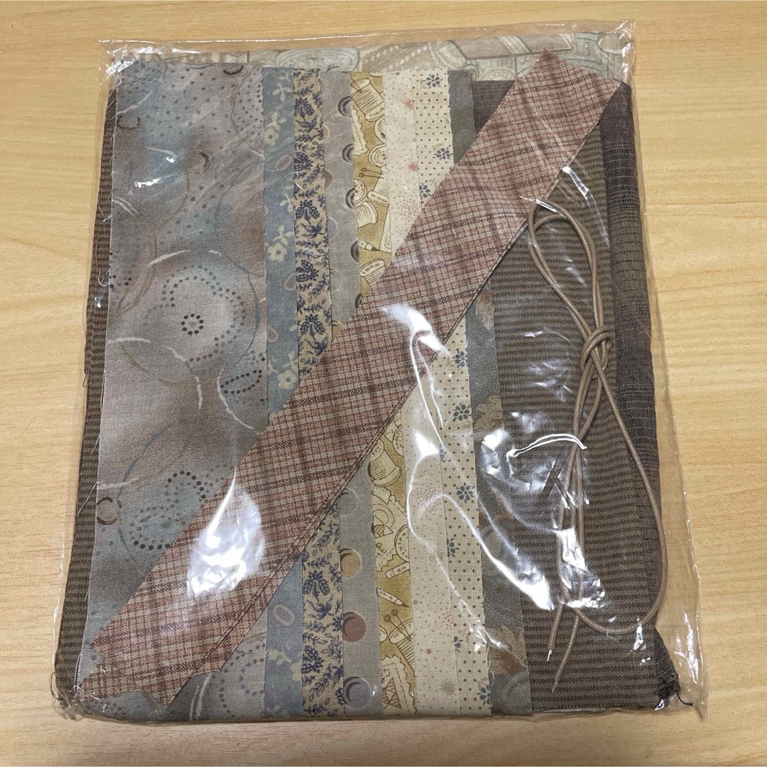 ハンドメイド キルトバックのキットセット ハンドメイドの素材/材料(生地/糸)の商品写真