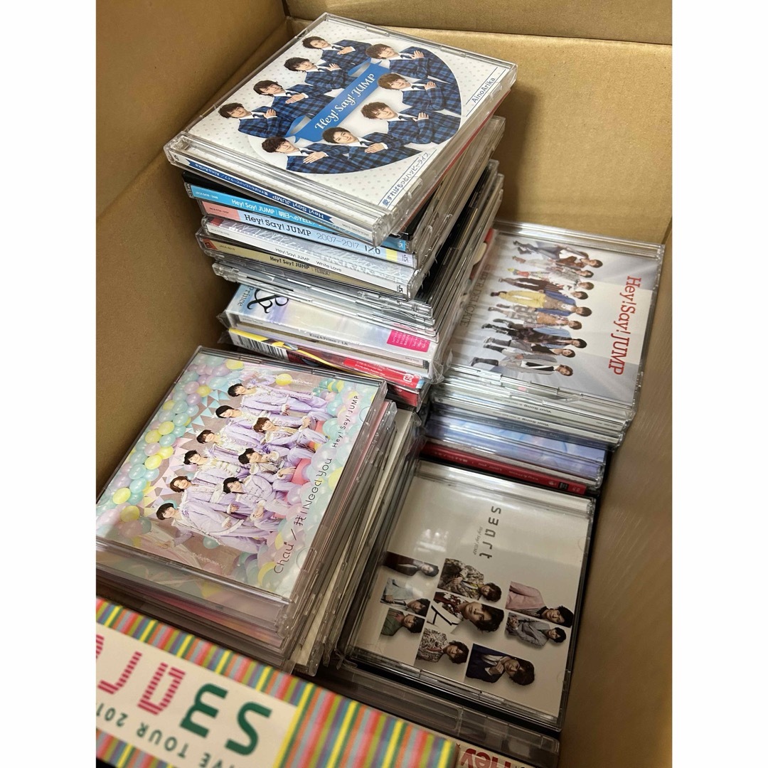 Hey! Say! JUMP(ヘイセイジャンプ)のHey! Say! JUMP 歴代CD ¥500~ エンタメ/ホビーのCD(ポップス/ロック(邦楽))の商品写真
