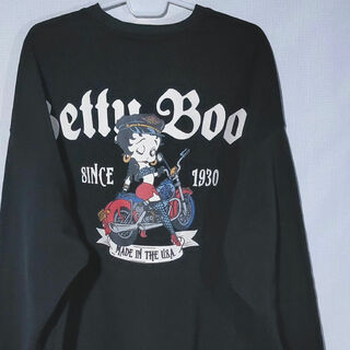Betty Boop - 新品 トレーナー L ベティブープ バイカー 刺繍 レトロ スウェット 裏起毛