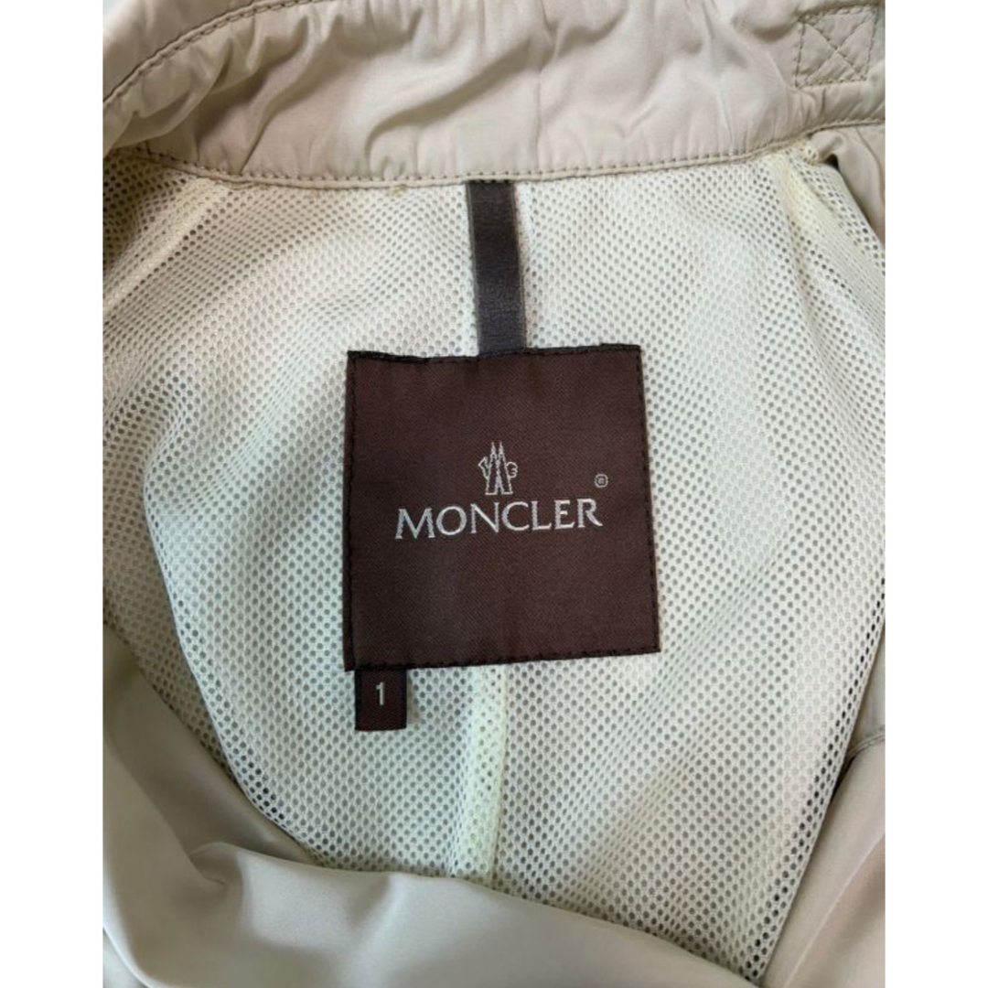 MONCLER(モンクレール)のMONCLER モンクレール ナイロン ロゴ  レディースのジャケット/アウター(ナイロンジャケット)の商品写真