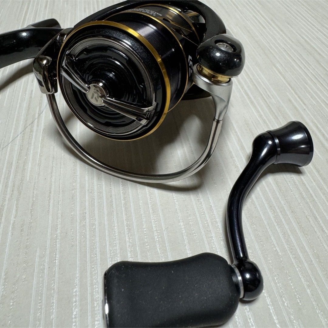 DAIWA(ダイワ)のダイワ　21カルディア FC LT1000S フルベアリング スポーツ/アウトドアのフィッシング(リール)の商品写真