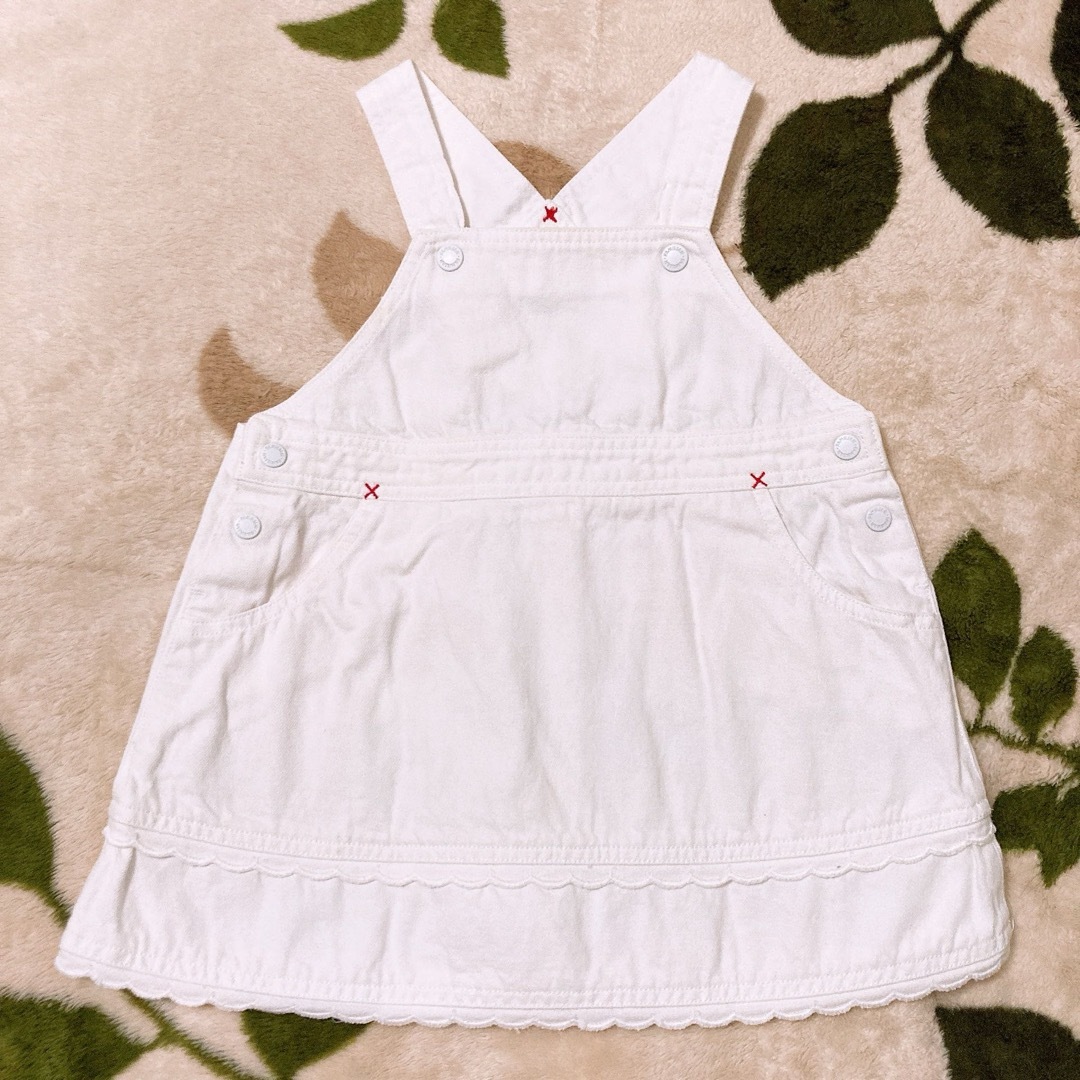 familiar(ファミリア)のジャンバースカート　デニムワンピース　90 キッズ/ベビー/マタニティのキッズ服女の子用(90cm~)(ワンピース)の商品写真