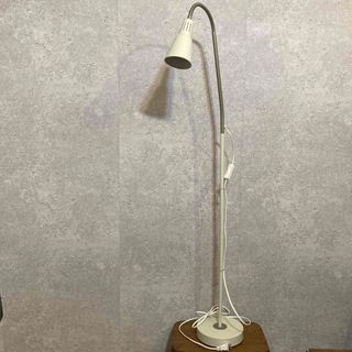 IKEA 密 イケア 新商品 ホルスリンガ フロアランプ ブラック IKEA 密 イケア 新商品 ホルスリンガ フロアランプ ブラック