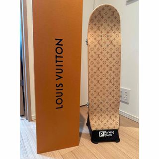 LOUIS VUITTON(スケートボード)のフリマアイテム一覧 LOUIS VUITTON(スケートボード)のフリマアイテム一覧