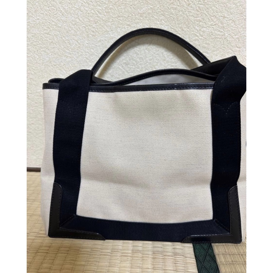 BALENCIAGA BAG(バレンシアガバッグ)のバレンシアガ トートバッグ 339933AQ38N1081 レディースのバッグ(トートバッグ)の商品写真