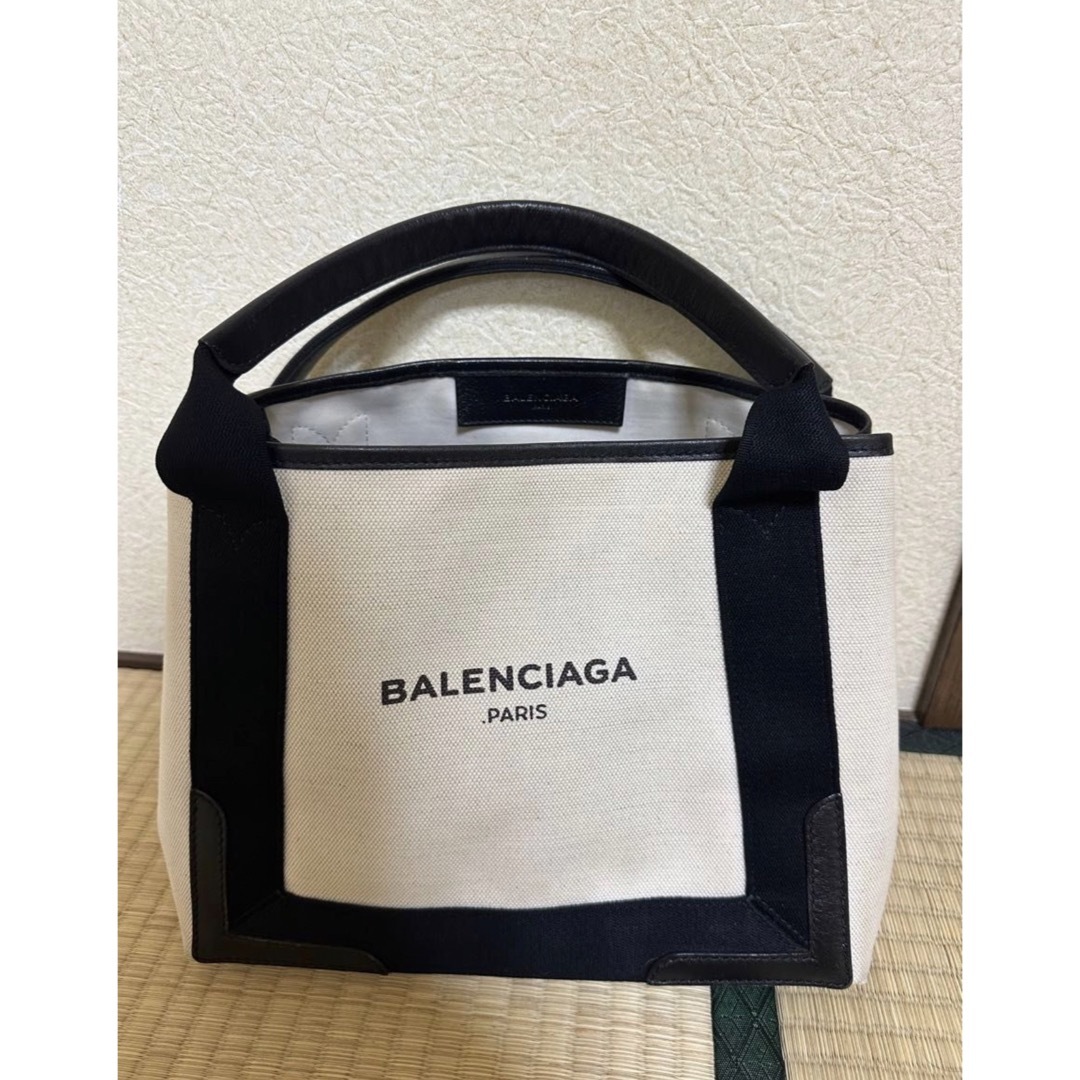 BALENCIAGA BAG(バレンシアガバッグ)のバレンシアガ トートバッグ 339933AQ38N1081 レディースのバッグ(トートバッグ)の商品写真