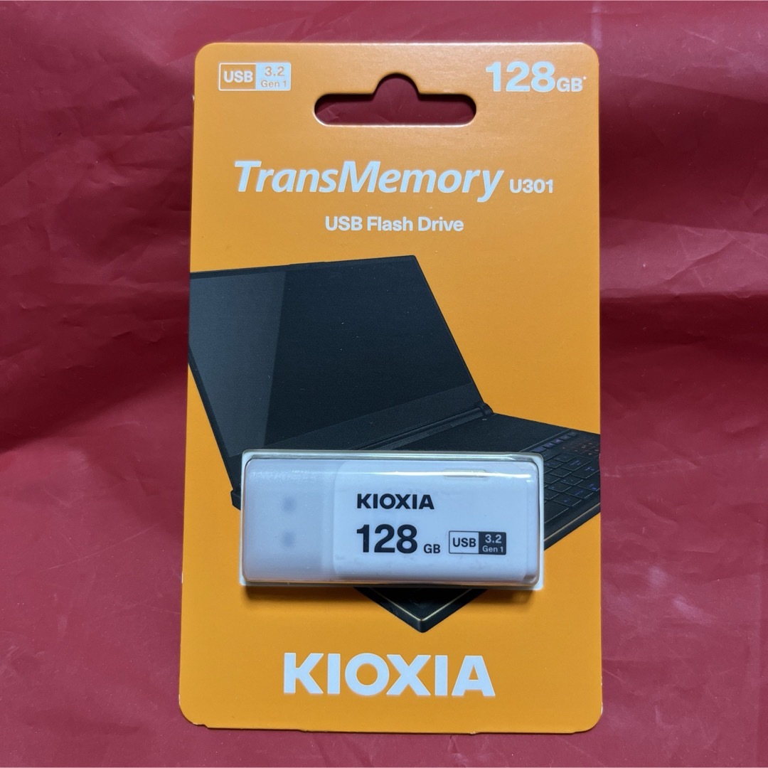 キオクシア KIOXIA USBメモリ 128GB USB3.2 スマホ/家電/カメラのPC/タブレット(PC周辺機器)の商品写真