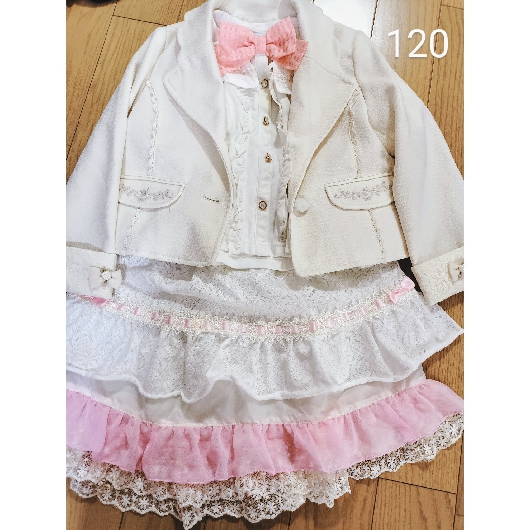 axes femme(アクシーズファム)のアクシーズファム フォーマル 120サイズ キッズ/ベビー/マタニティのキッズ服女の子用(90cm~)(ジャケット/上着)の商品写真