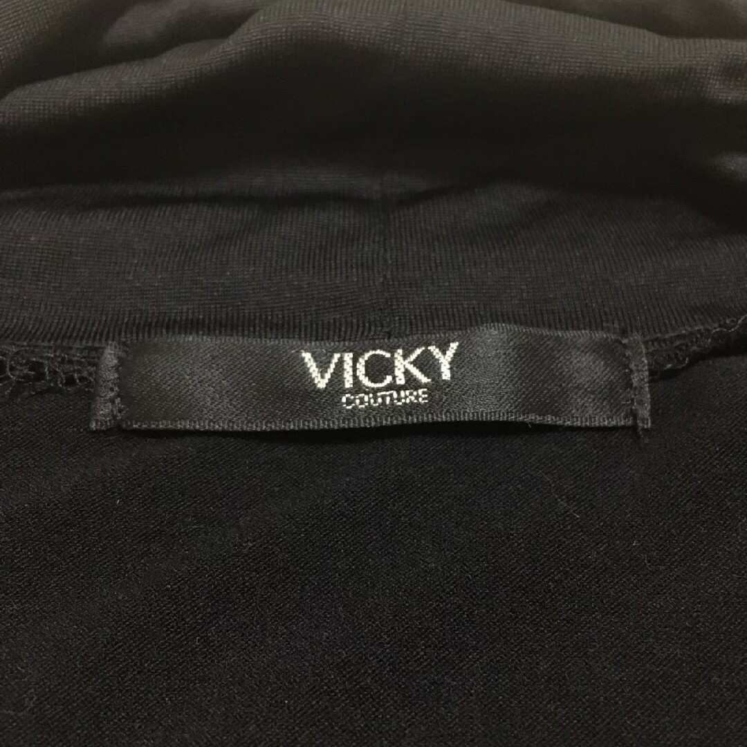 VICKY(ビッキー)のVICKY ビッキー ワンピース 長袖 ドレープネック 黒 M レディースのワンピース(ひざ丈ワンピース)の商品写真