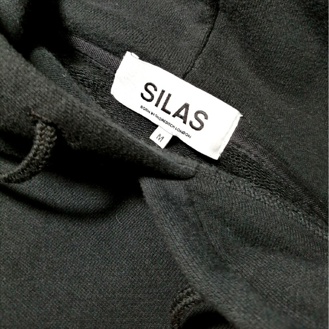 SILAS(サイラス)の★SILAS★サイラス★パーカー 胸ロゴデザイン フーディー ビッグサイズ 黒 メンズのトップス(パーカー)の商品写真