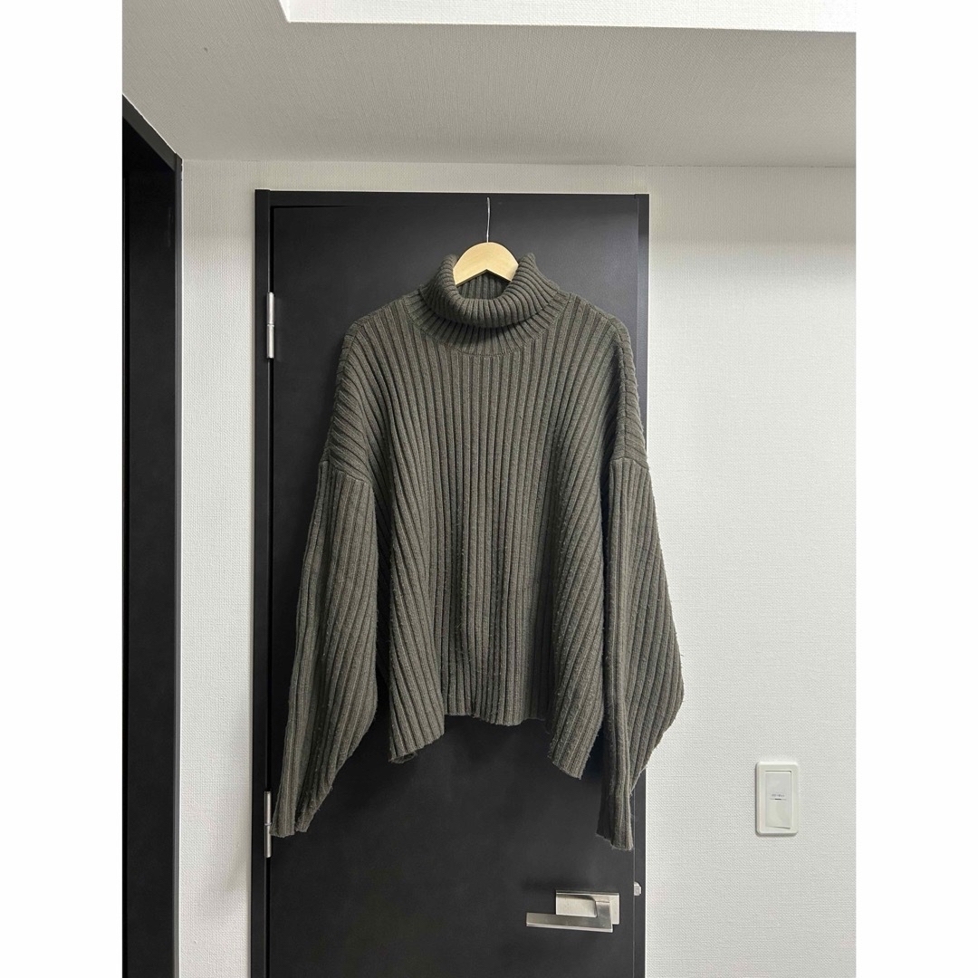 FEAR OF GOD(フィアオブゴッド)のFEAR OF GOD ESSENTIALS ニット M メンズのトップス(ニット/セーター)の商品写真