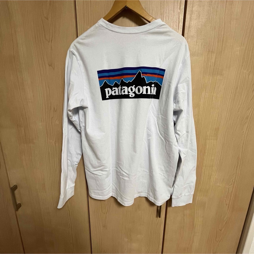 patagonia(パタゴニア)のpatagonia パタゴニア　ロンＴ　Ｍサイズ メンズのトップス(Tシャツ/カットソー(七分/長袖))の商品写真